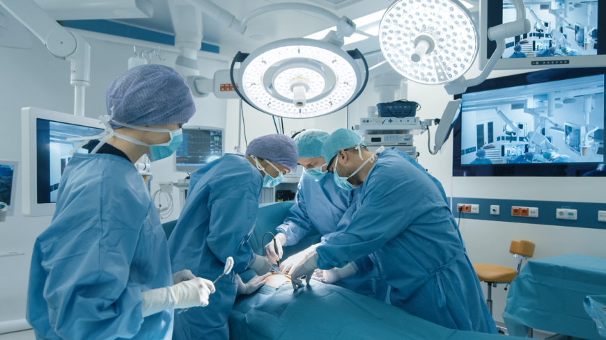  Genom att optimera tiden då själva operationen utförs kan man effektivisera vården. Foto: Shutterstock
